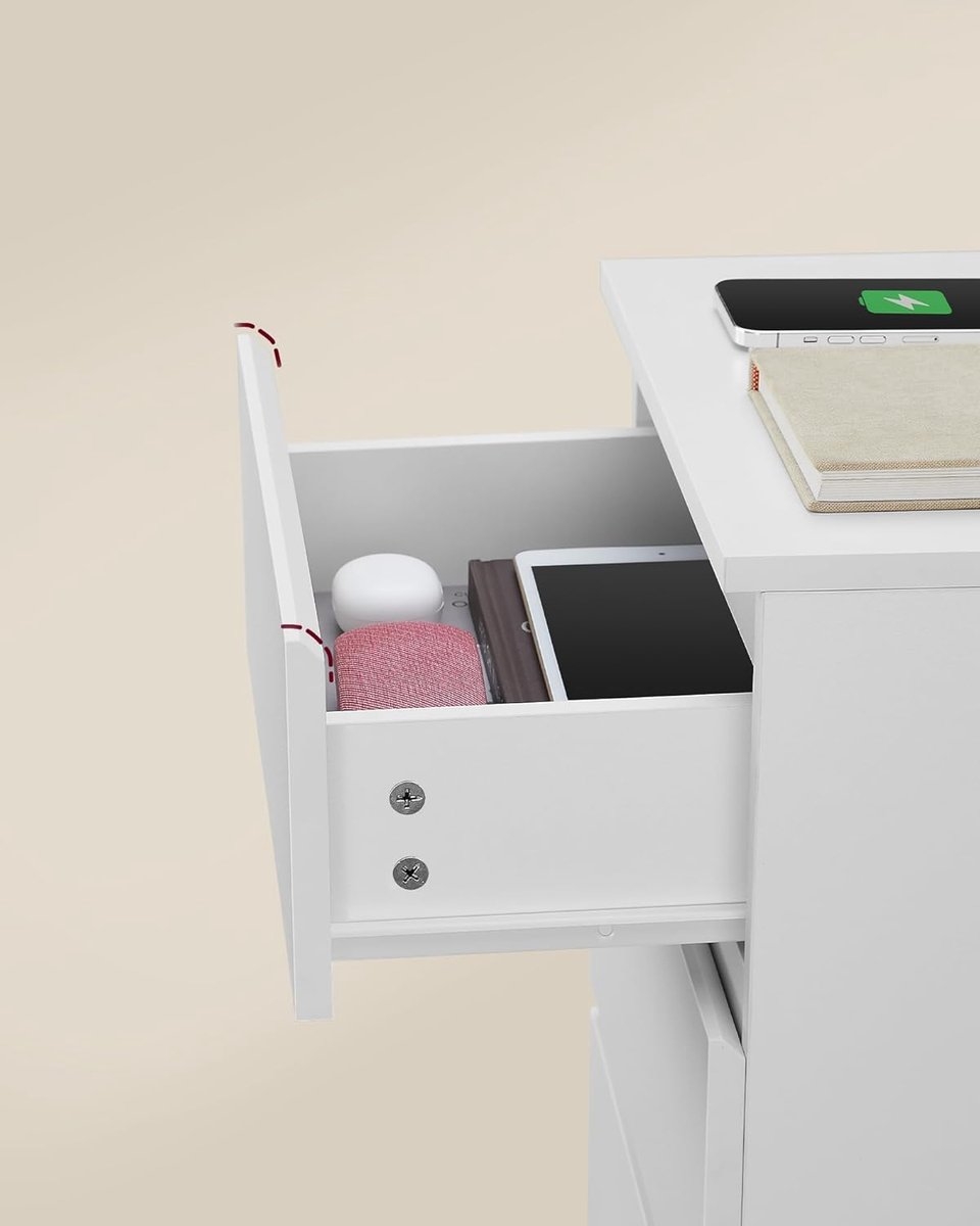 Yaheetech Nachtkastjes, set van 2, bijzettafel met laadstation en 2 laden, modern nachtkastje, houten salontafel, banktafel voor slaapkamer, woonkamer, wit
