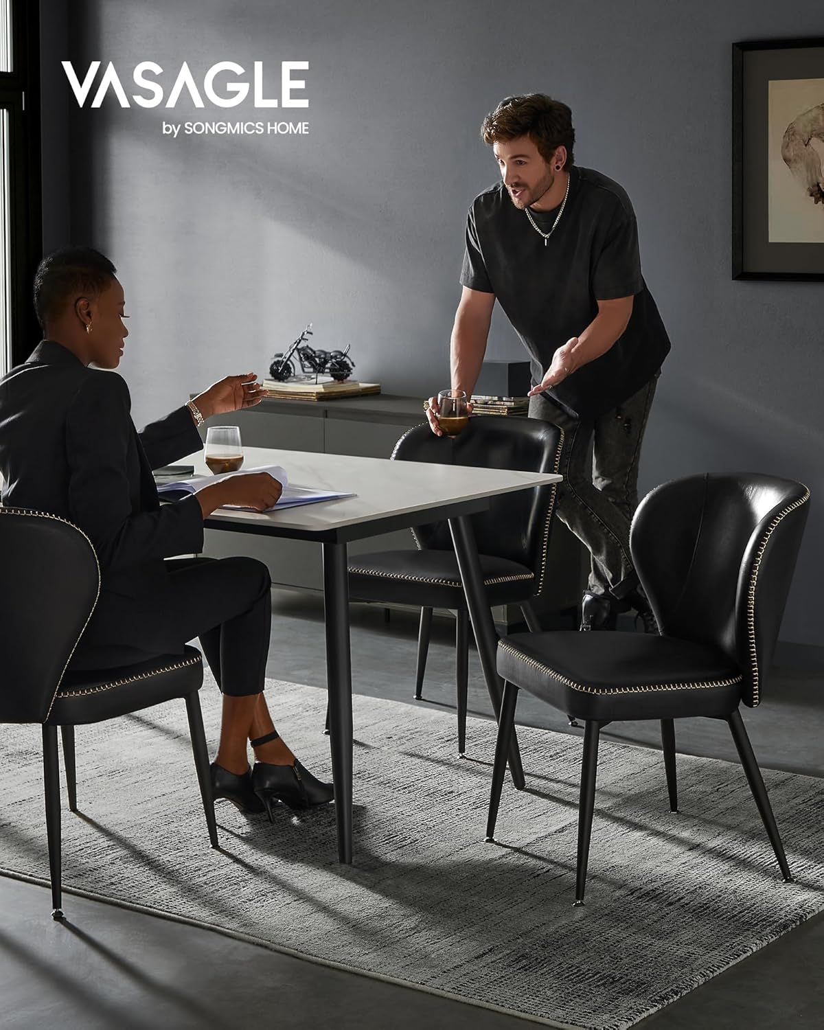 2x Eetkamerstoelen - kuipstoelen - kunstleer met stiksels - Mid-Century stijl - zwart - set van 2 stuks - LDC180B02 - Afbeelding 3